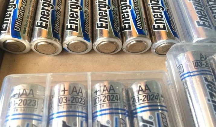 勁量L91/AA/FR6 1.5V 5號圓柱鋰/硫化鐵一次電池實拍圖