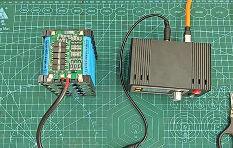 億(yi) 緯18650鋰電池定製5並3串製作12V鋰電池組,適用小型電器電源 億(yi) 緯18650鋰電池定製5並3串製作12V鋰電池組,適用小型電器電源